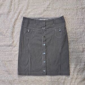 Plus Size 14 Hannah Stretch Skirt – Classic Black & White stripes Button Front